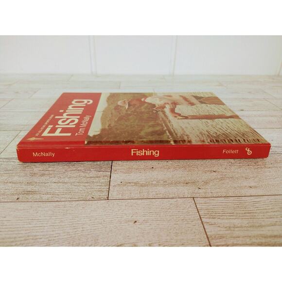 FISHING by Tom McNally Vtg 1972 An All-Star Book Hardcover Titan - Picture 2 of 14
